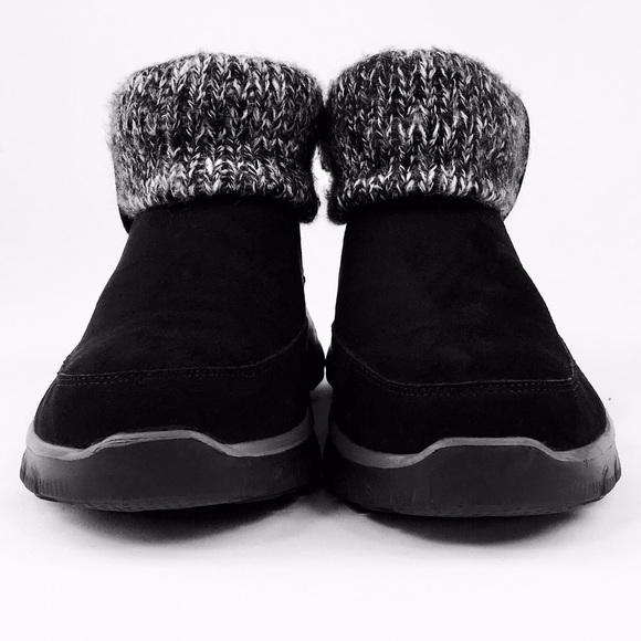 SKECHERS® Easy Going Relaxed Fit® Heighten Women’s Pull-On Ankle Boots Size 10 - Picture 4 of 11